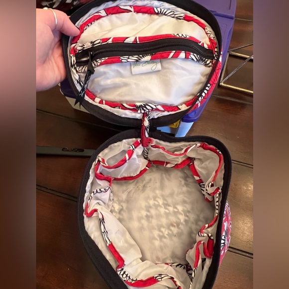 Vera Bradley Deco Daisy Travel Cosmetic Case - Picture 3 of 3